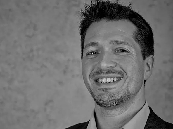 Simon Michaelides